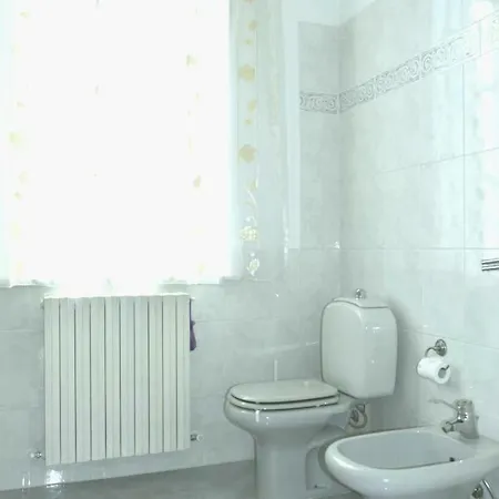 Casa Oliver Homestay Lucca